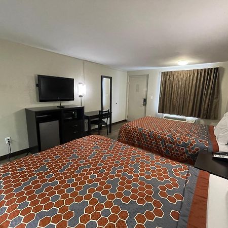 Royal Inn Motel 弗雷德里克斯堡 外观 照片