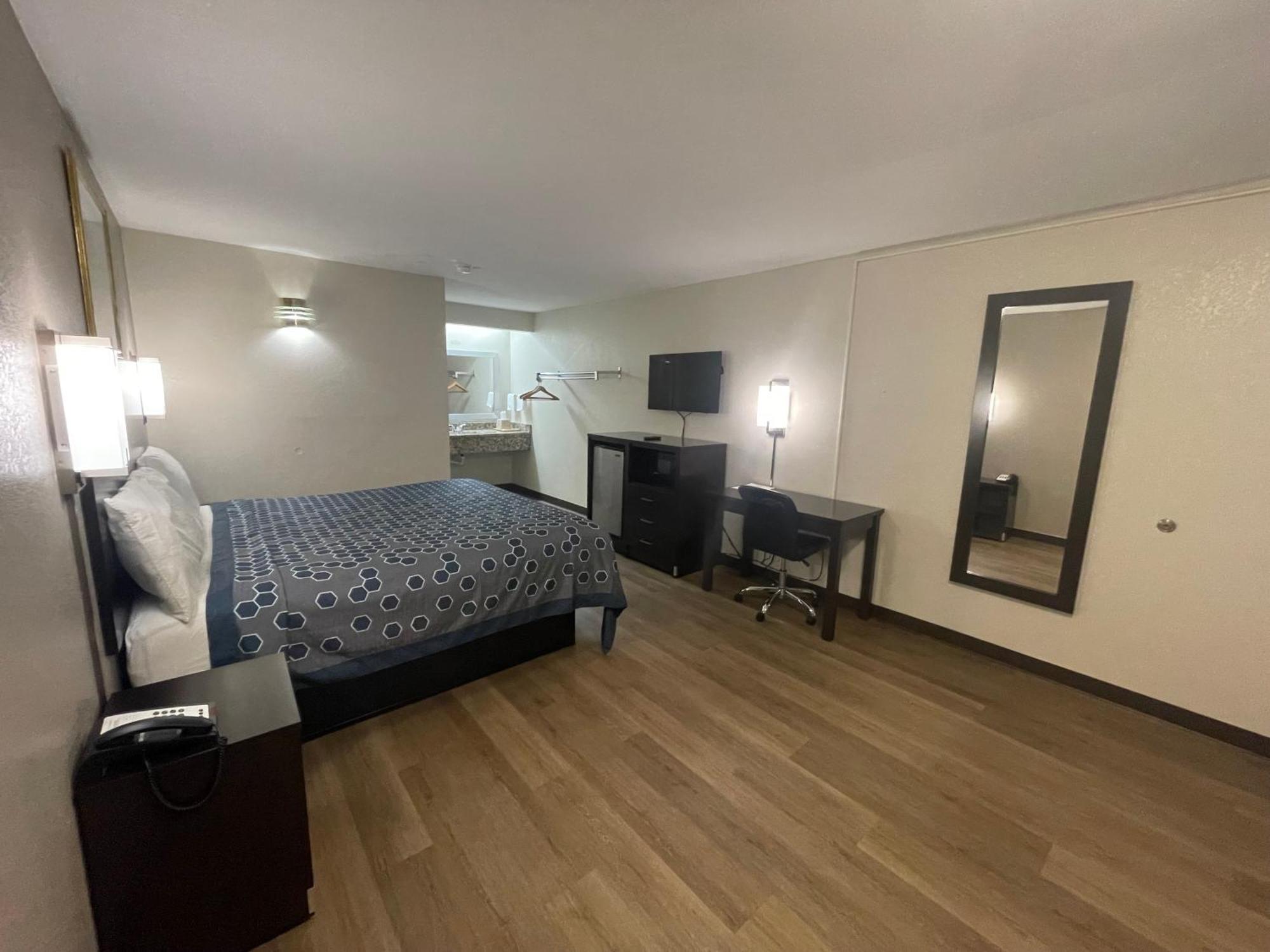 Royal Inn Motel 弗雷德里克斯堡 外观 照片